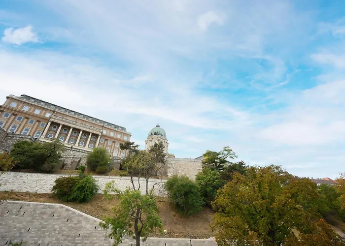 Leon & Lounge ホテル