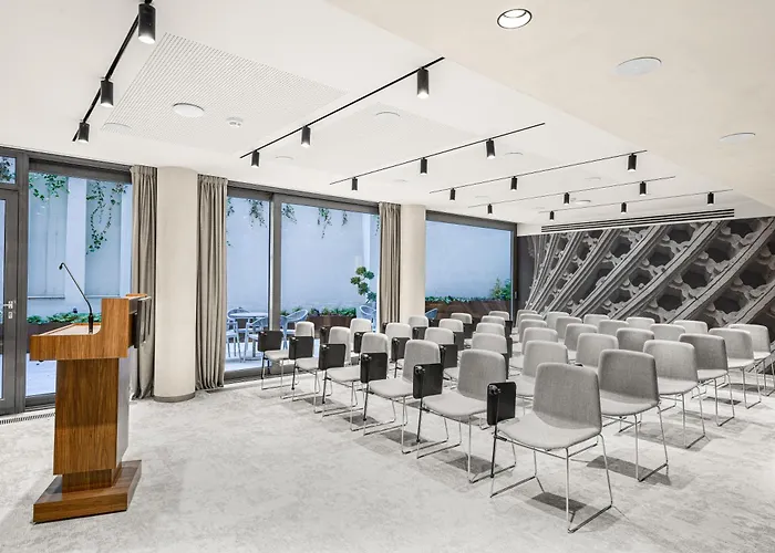 Leon & Lounge ブダペスト