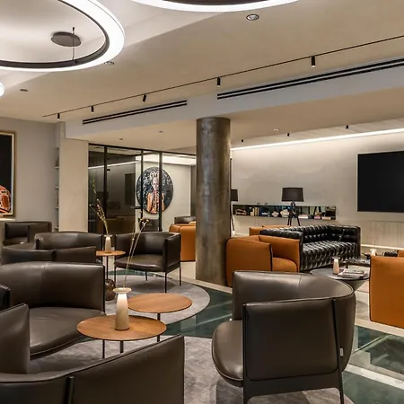Hotel Leon & Lounge