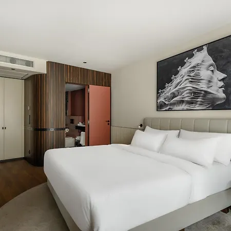 فندق Leon & Lounge 4*