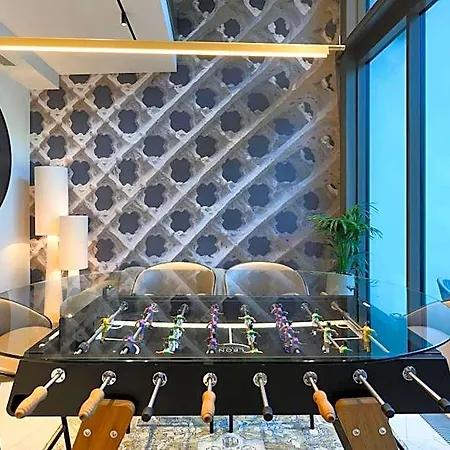 Leon & Lounge 4* Budapest