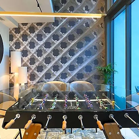 Leon & Lounge 4* بودابست