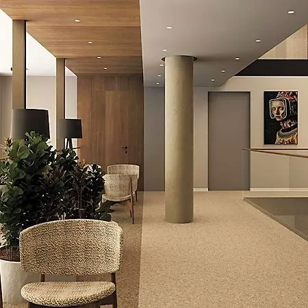 Leon & Lounge 4* بودابست