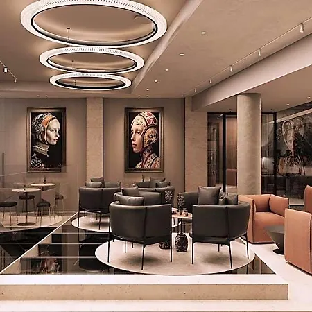 Leon & Lounge فندق 4*