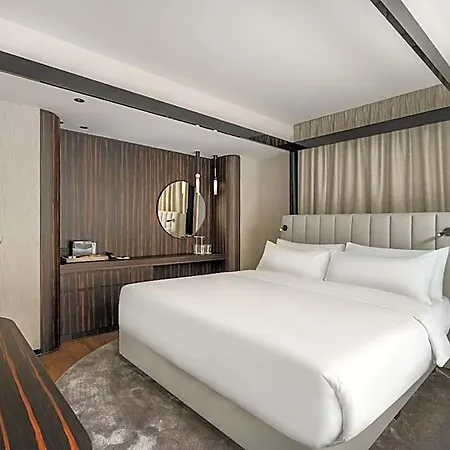 Leon & Lounge فندق بودابست