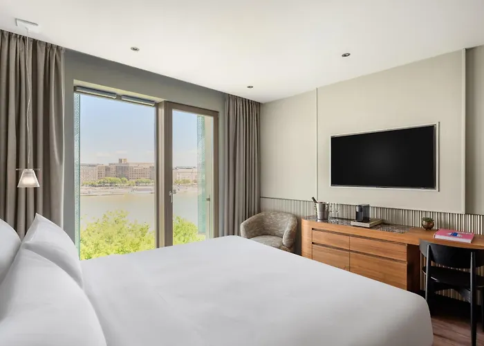 Hotel Leon & Lounge Budapesta