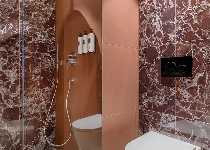 Leon Hotel&lounge Hotel 4*